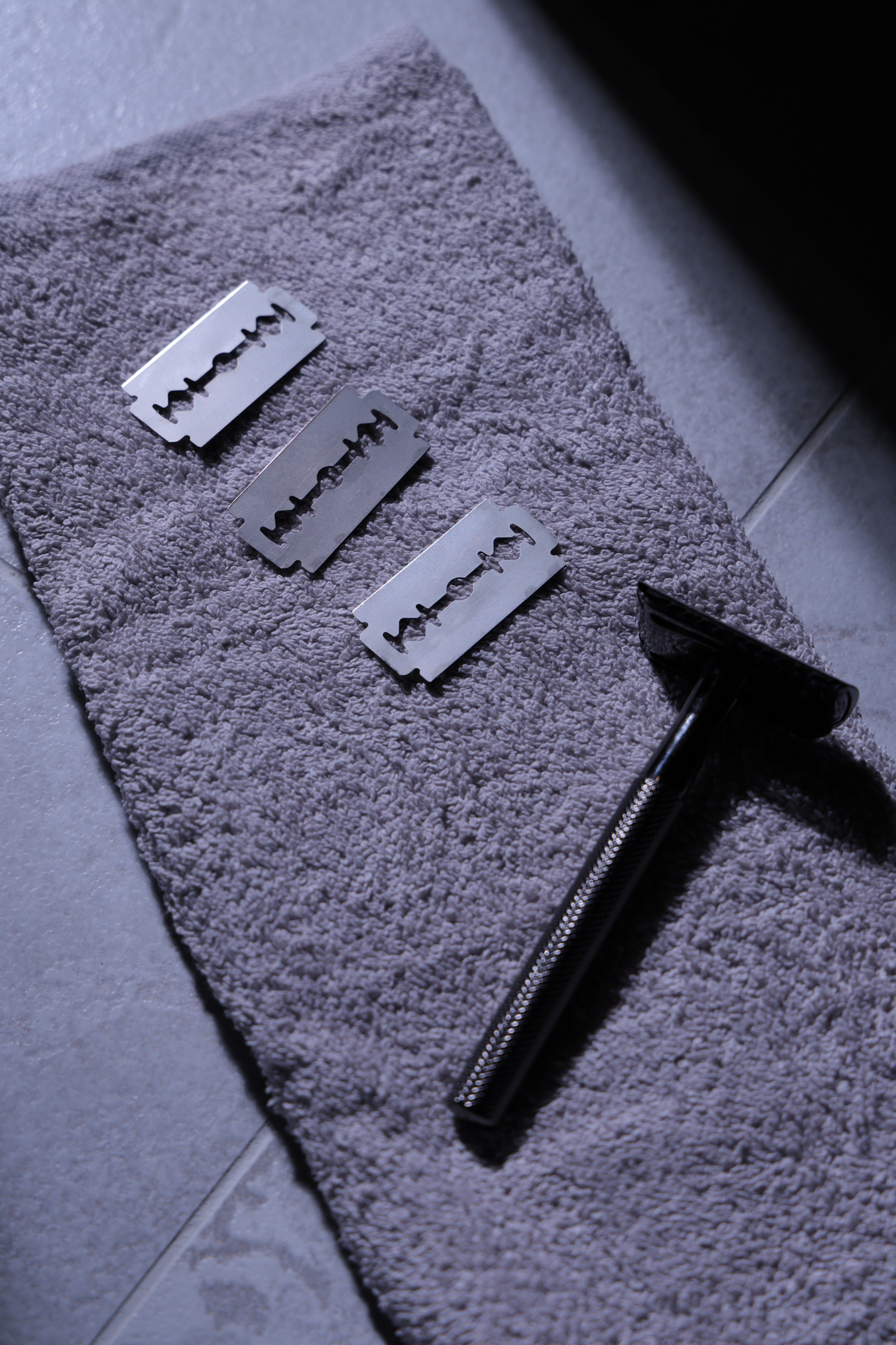 Ultra-sharp blades refill